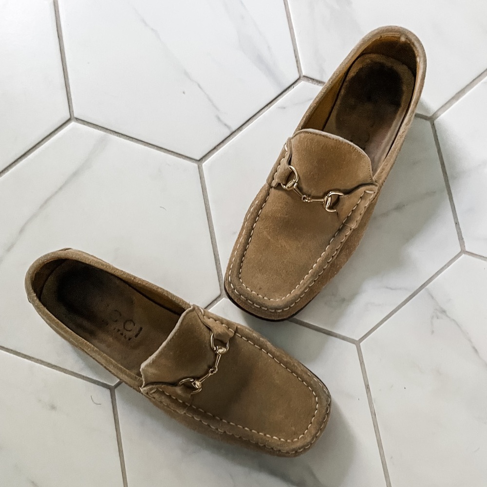 Gucci - Vintage Horsebit Loafer - Suede with Rubber Sole - size 9